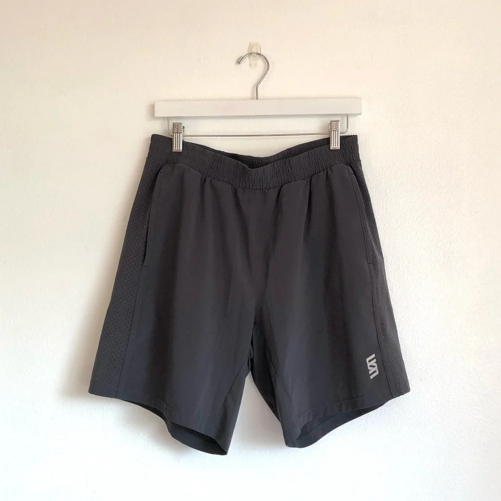 Second Skin Grey / Maroon Compression Lined Workout Athletic Shorts Size Large